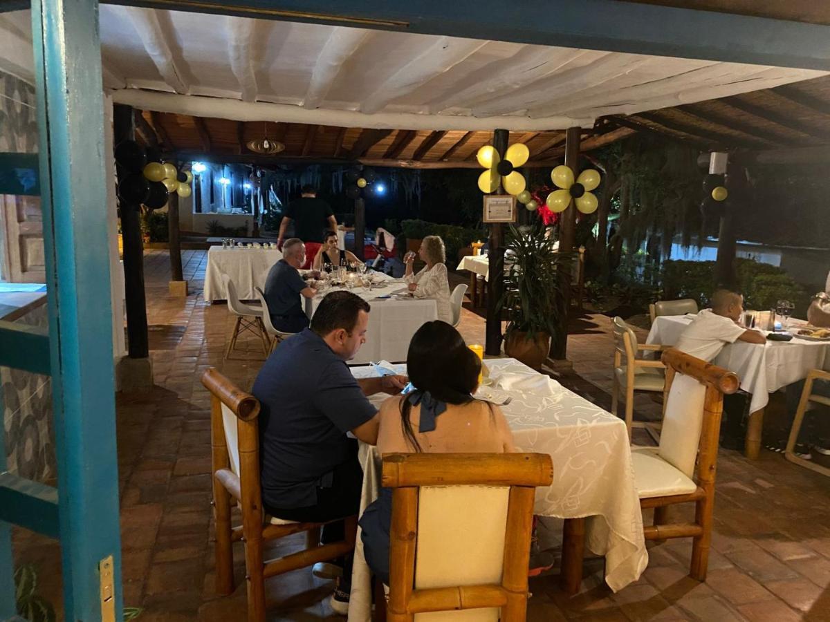 Y Spa桑托斯德彼德拉酒店 巴里查拉 外观 照片